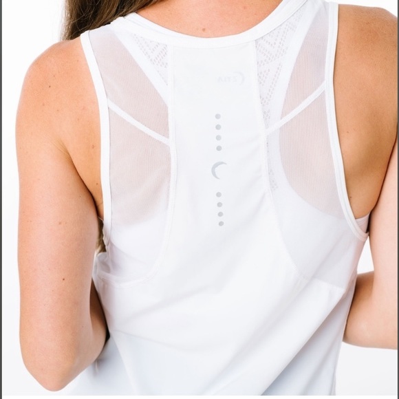 Zyia Active White Panel Mesh Tank-Size Small - Picture 3 of 8